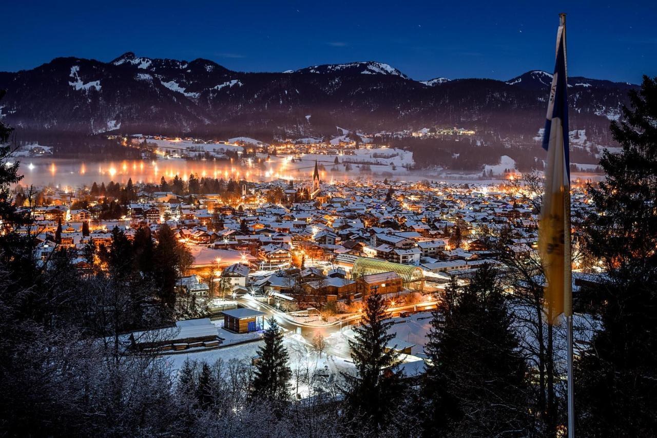 Hotel Kuehberg Oberstdorf Bagian luar foto
