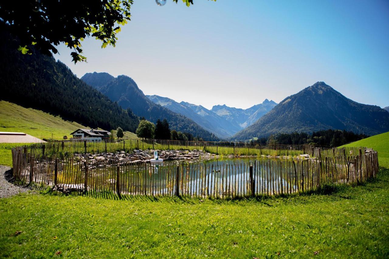 Hotel Kuehberg Oberstdorf Bagian luar foto