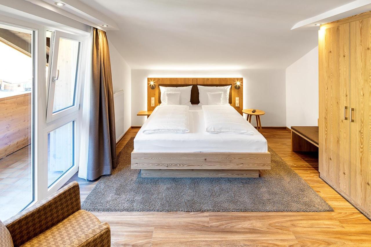 Hotel Kuehberg Oberstdorf Bagian luar foto