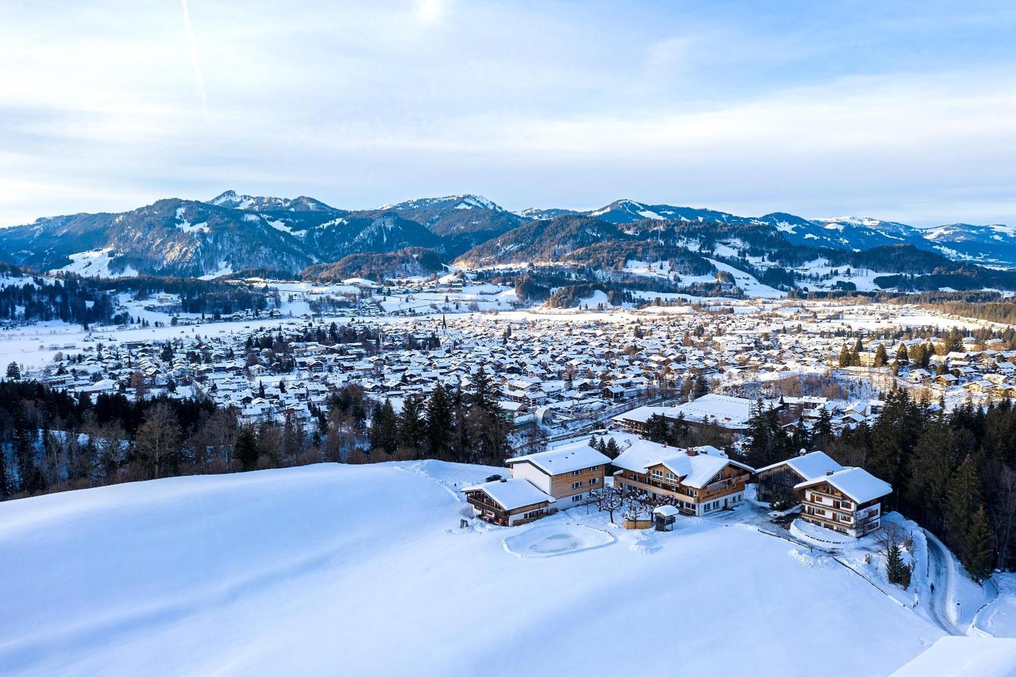 Hotel Kuehberg Oberstdorf Bagian luar foto