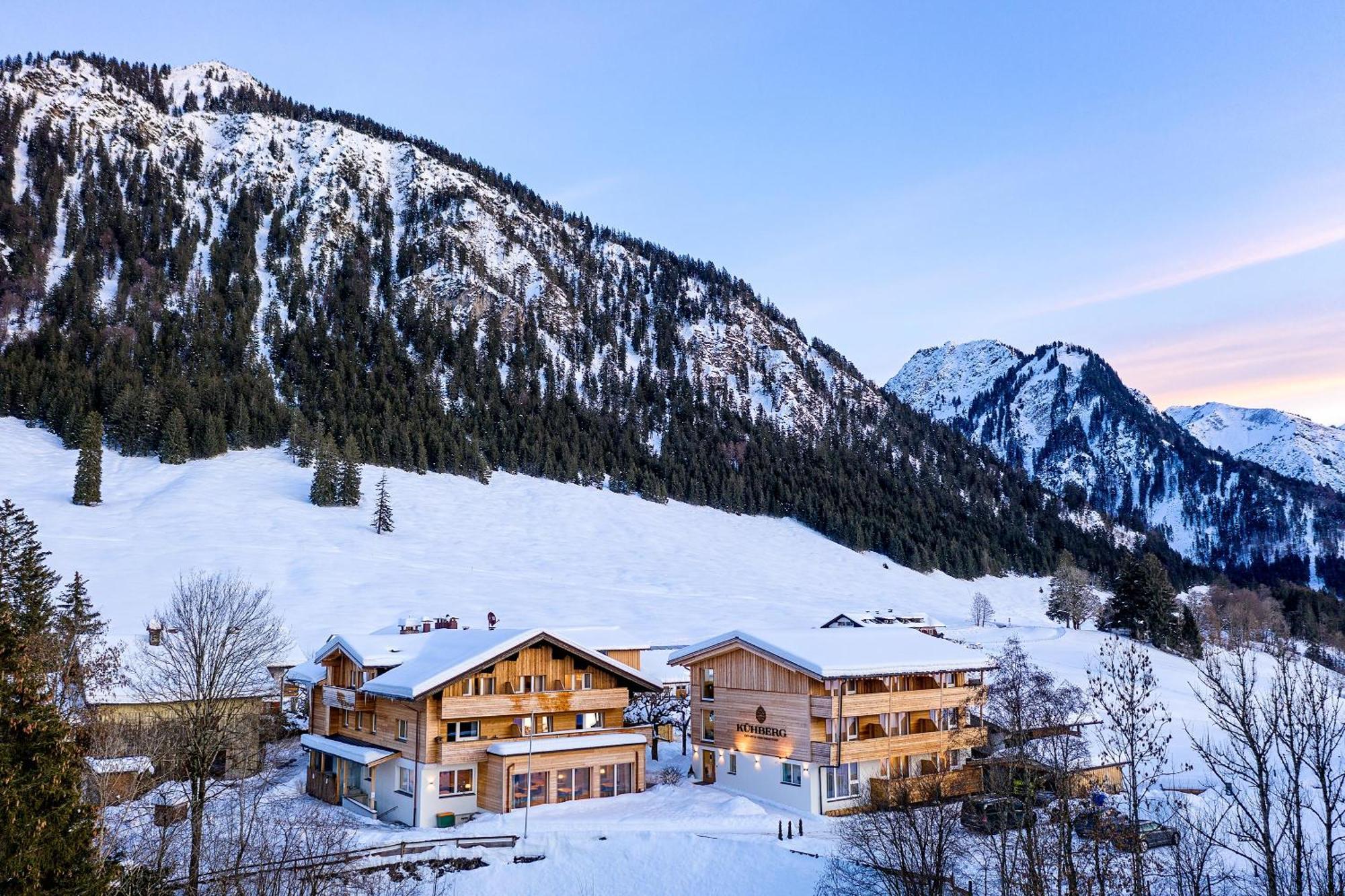 Hotel Kuehberg Oberstdorf Bagian luar foto