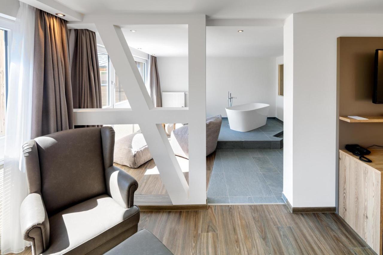 Hotel Kuehberg Oberstdorf Bagian luar foto
